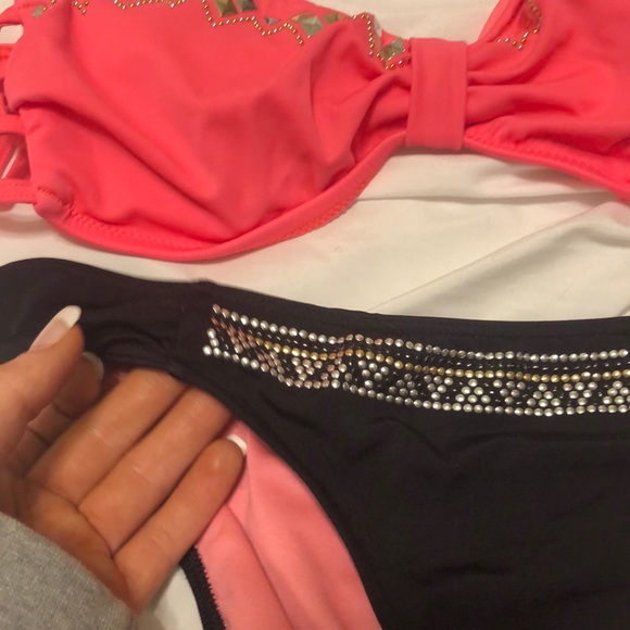 Bikini set - Picture 3 of 5